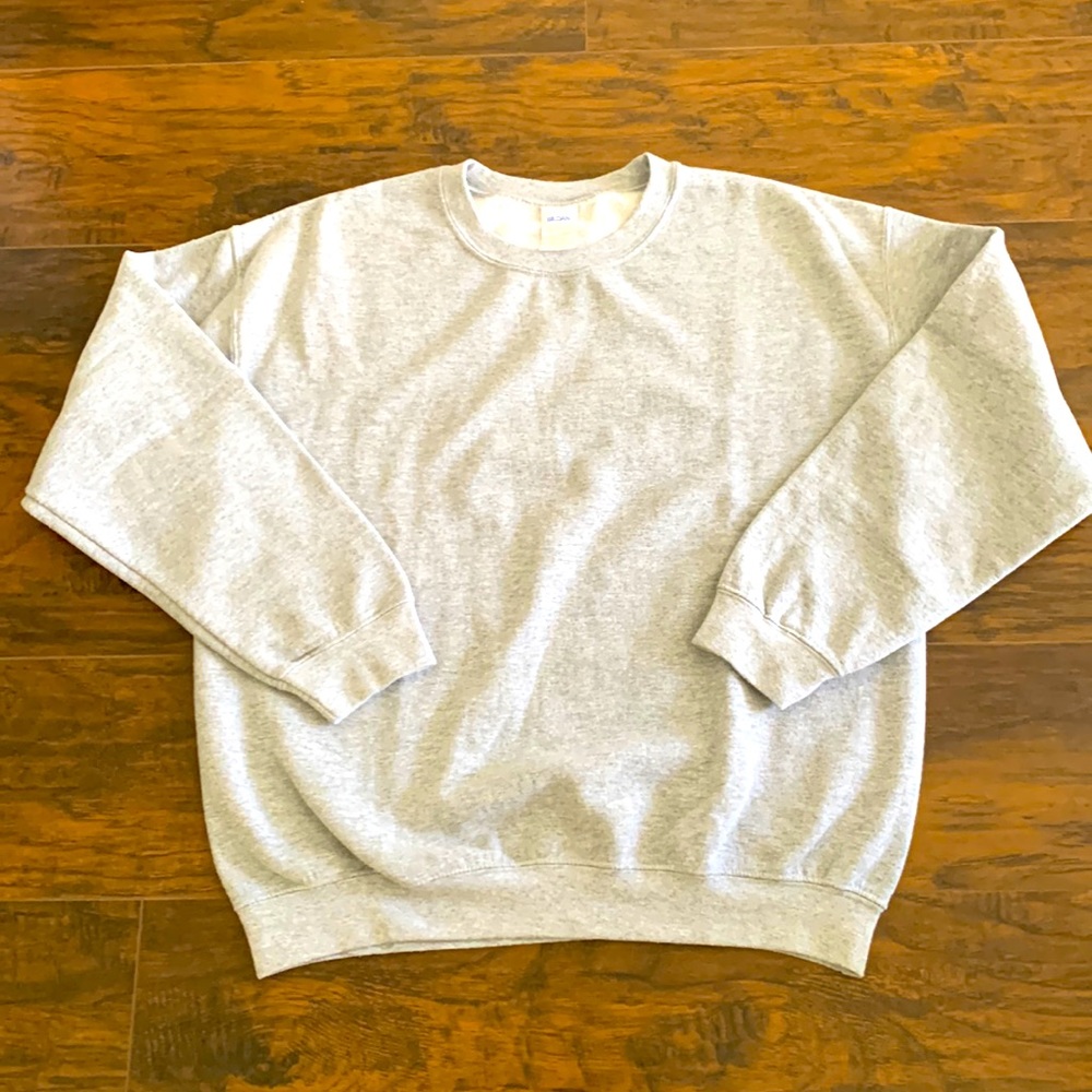 Gildan Long Sleeve Sweatshirt